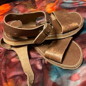 Duckfeet sandals women’s size 41